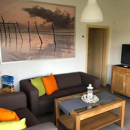 N6 Mit Garten In Eckwarderhoerne