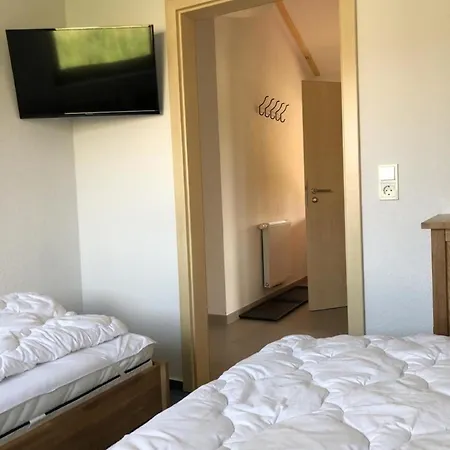 N6 Mit Garten In Eckwarderhoerne